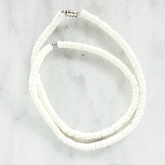 #U16 Vintage Puka Shell Necklace Barrel Clasp - Picture 1 of 2